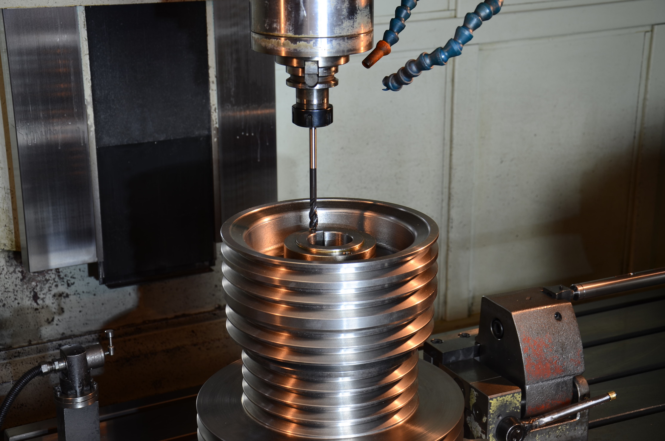 FORATURA E FRESATURA CNC